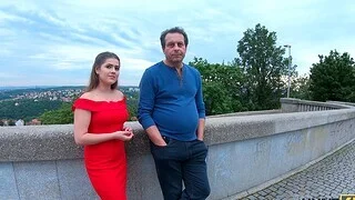 Amateur girlfriend Serina Gomez gets fucked by a stranger - Cuckold